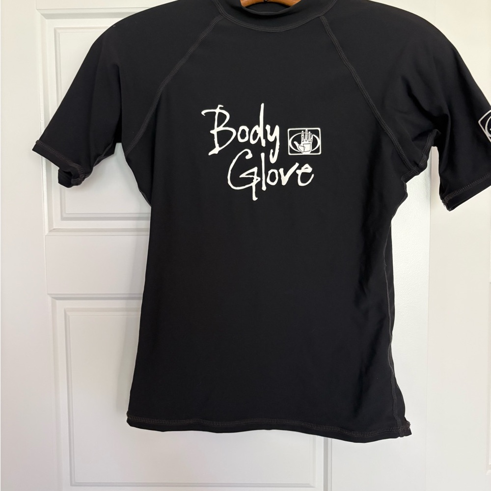 Body Glove rashguard size xs
